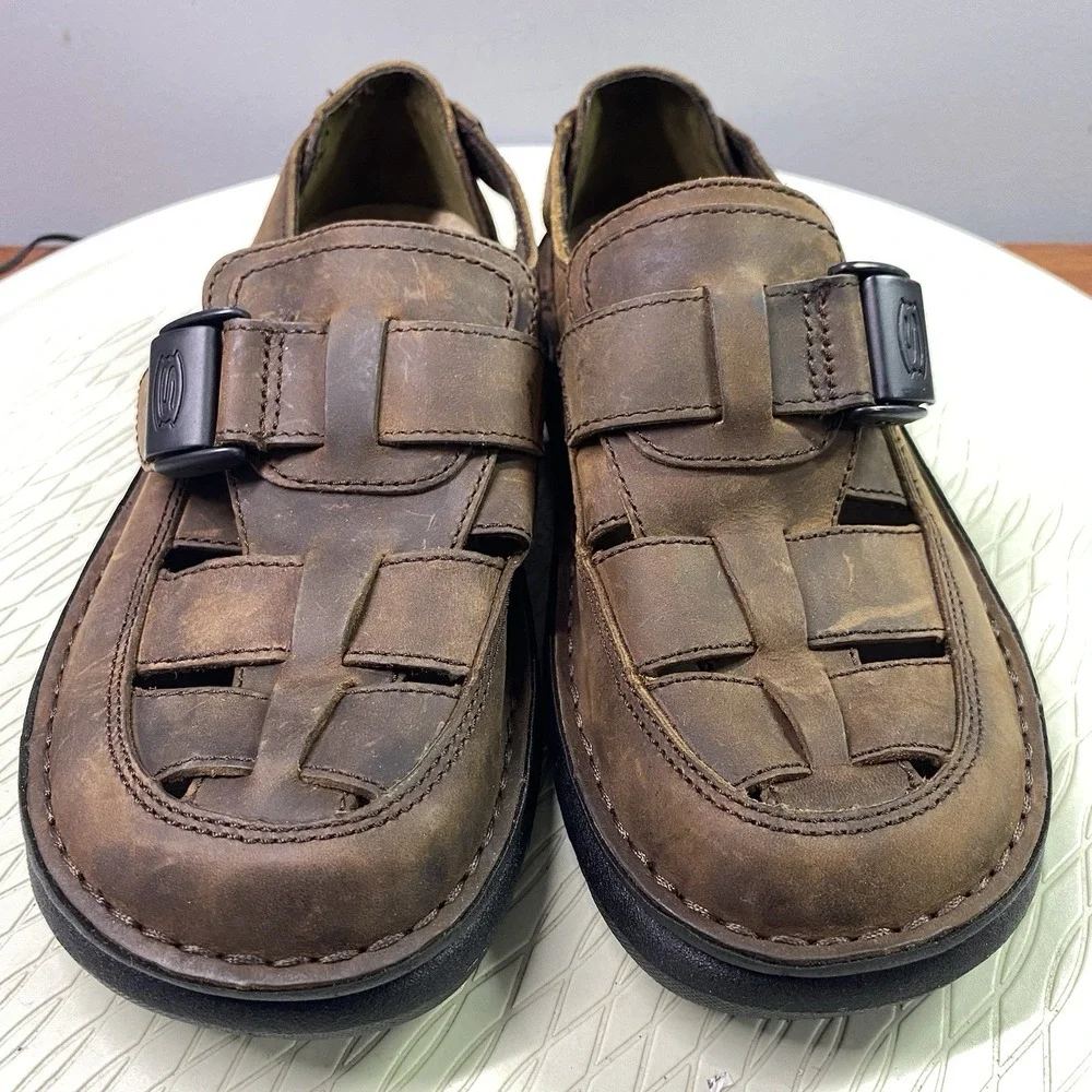 Skechers Serene Seclusion Men's Brown Leather Sandals Casual/Comfort‎ Sz.7 NWB